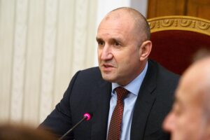 Радев: Възможно най-скоро ще връча мандата на ГЕРБ-СДС