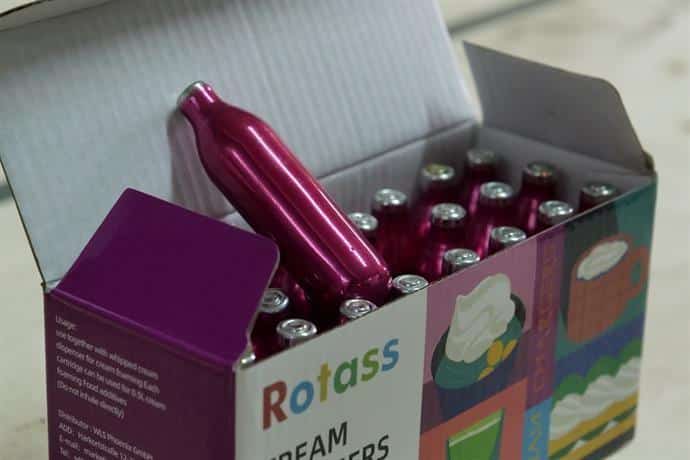 Употребата на райски газ може да доведе до тежки и