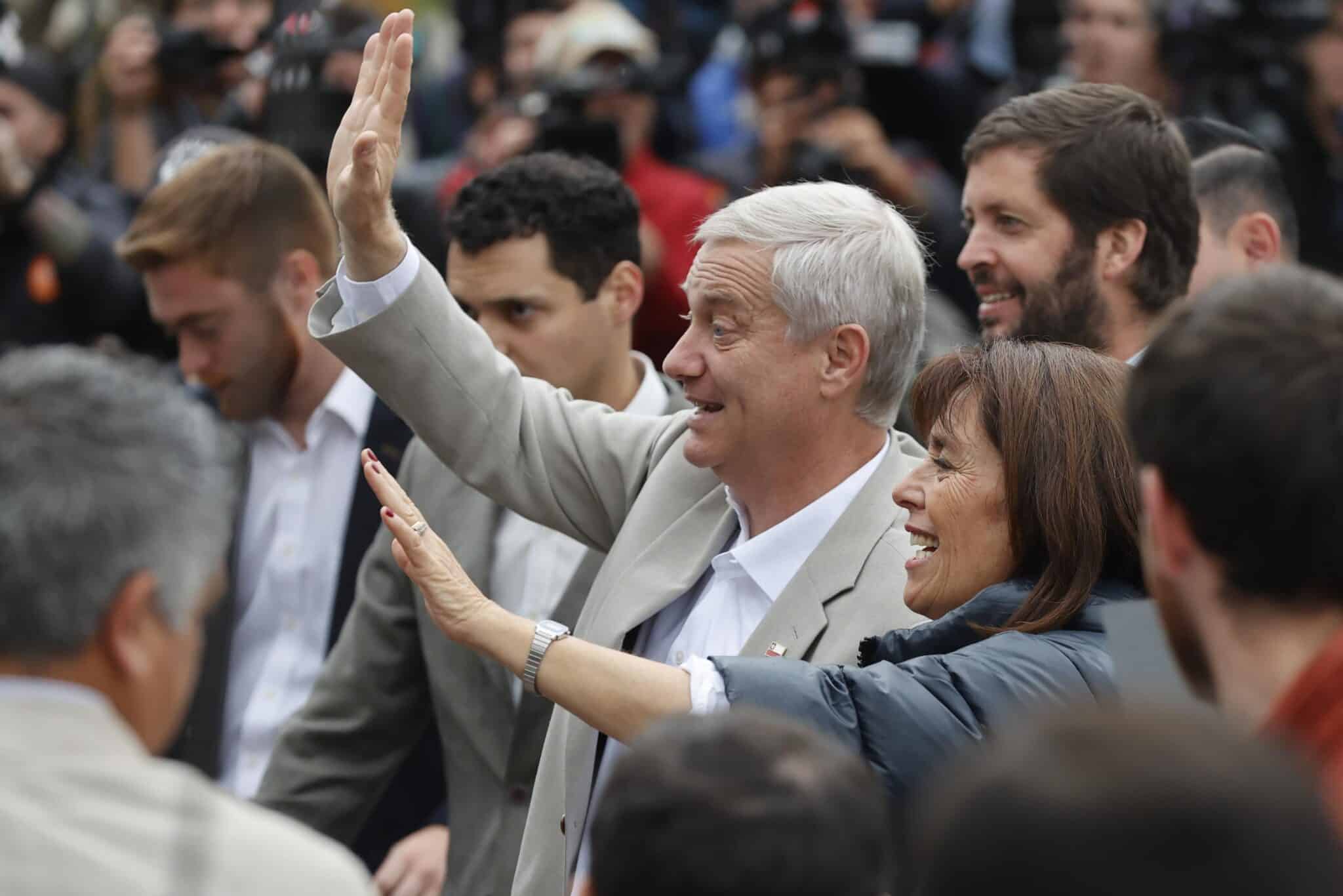 Хосе Антонио Каст стана президент на Чили от третия си