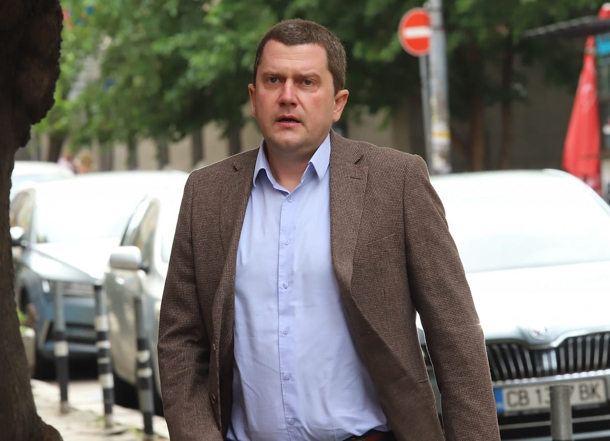 Кметът на община Перник Станислав Владимиров официално подаде сигнал до