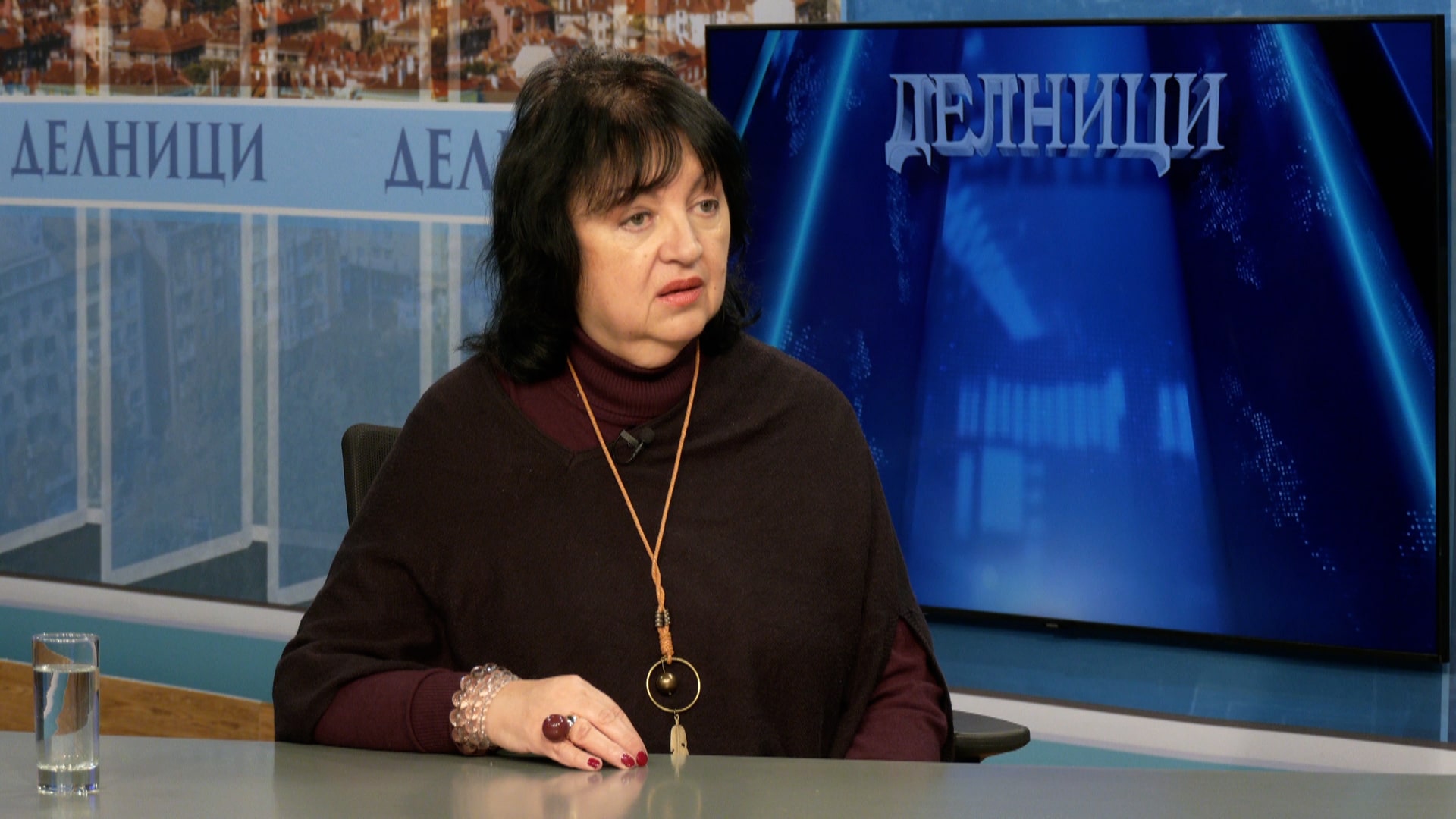 8222 Водещите трябва да се отнасят с еднакво уважение към