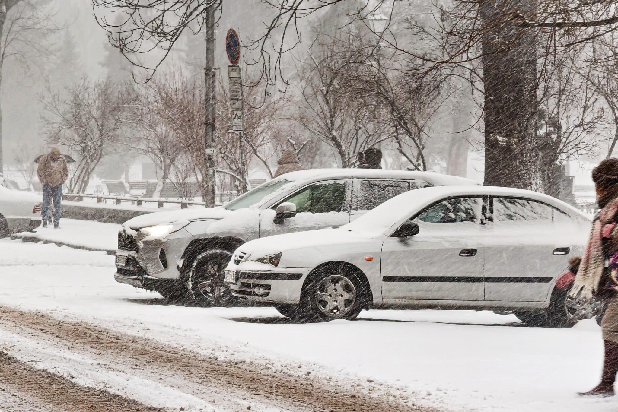 Заради усложнената зимна обстановка в София Пътна полиция – СДВР