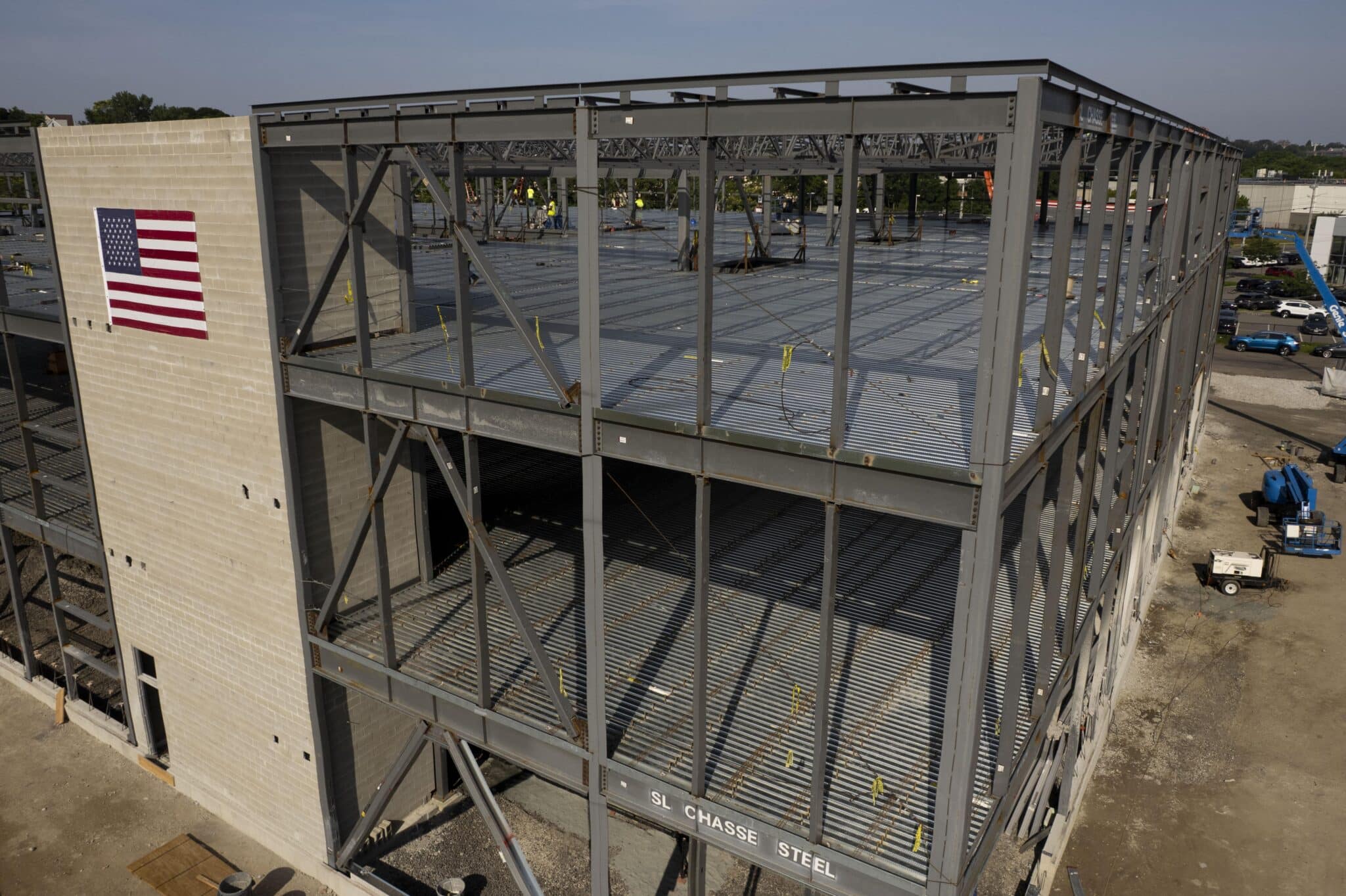 Производствената активност в САЩ се сви за десети пореден месец