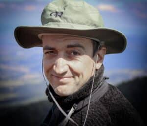 Само в Евроком: Прокуратурата прекратила преписка за гаврите в Петрохан през 2024 г. Духовен водач на децата бил „Лама Иво“