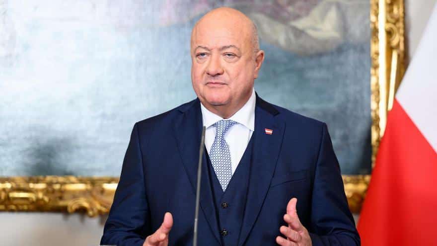 Кристиан Щокер