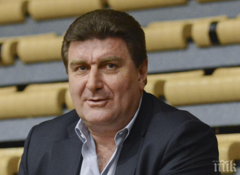 Валентин Златев с призовка да се яви на разпит