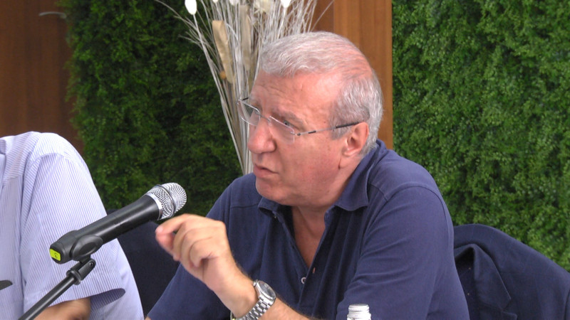 Ал. Томов: По всички показатели ние потъваме