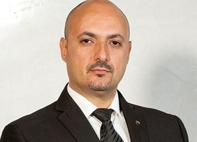 Изборите в Северна Македония и Сърбия