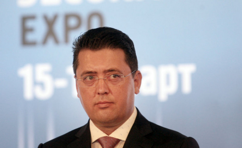 Пламен Узунов е на разпит за саботаж, опитал да счупи телефона си