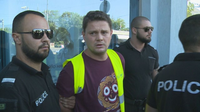 Софийски районен съд гледа мярката за неотклонение на Петър Кърджилов