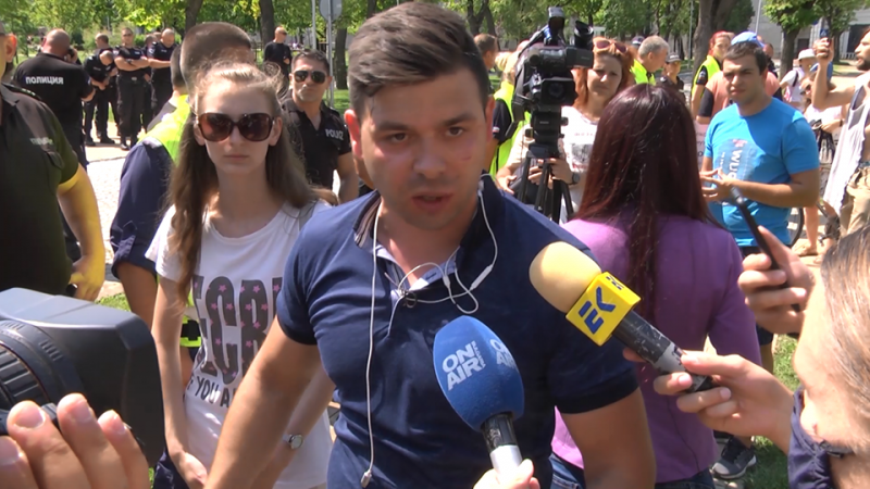 Битото момче: Това е мутренска държава, в която те бият, а полицаите гледат нагло (ВИДЕО)