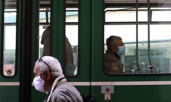 Проверяват масово за маски в градския транспорт