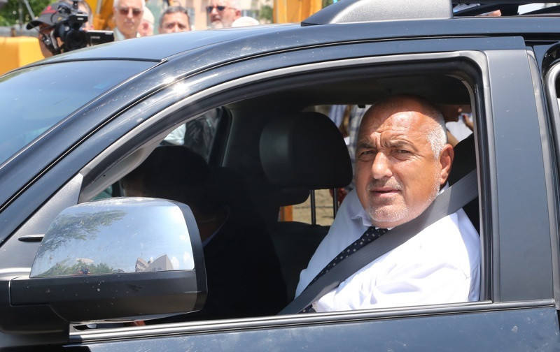 Бойко Борисов потегли на инспекция, Кирил Ананиев е с него (ВИДЕО)