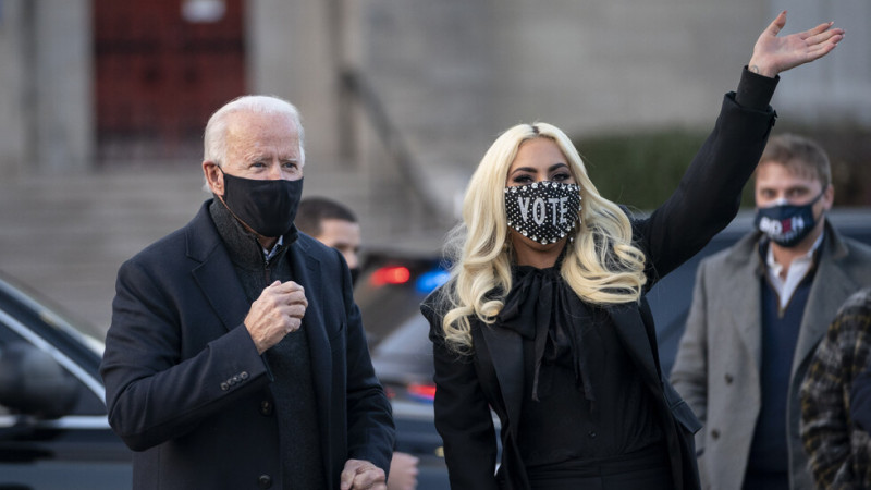 И Лейди Гага застана зад Джо Байдън