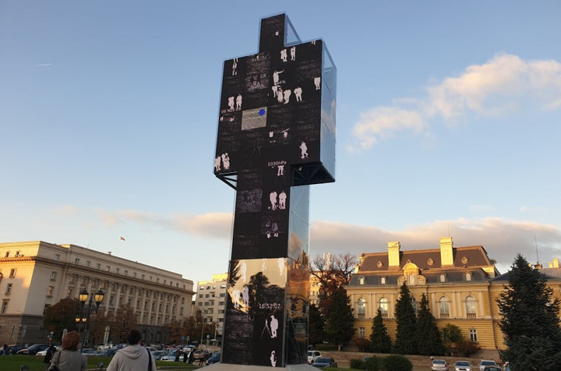 „Един човек“ придаде нов облик на центъра на София (ВИДЕО)