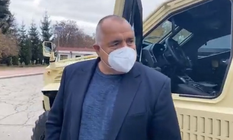 Борисов на инспекция: Правим коли за Бундесвера на Германия