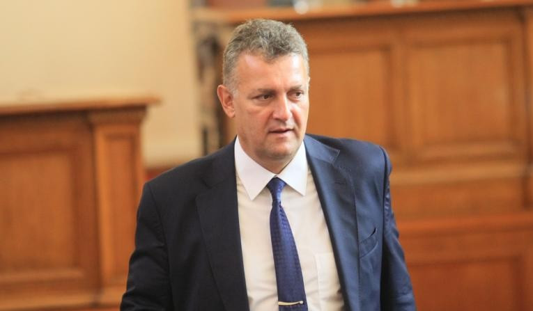 Депутатът от ГЕРБ Валентин Николов подаде оставка
