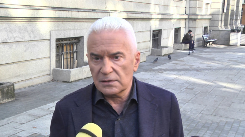 Сидеров пред Евроком: Валери Симеонов се прегърна с Марешки, а се псуваха грозно