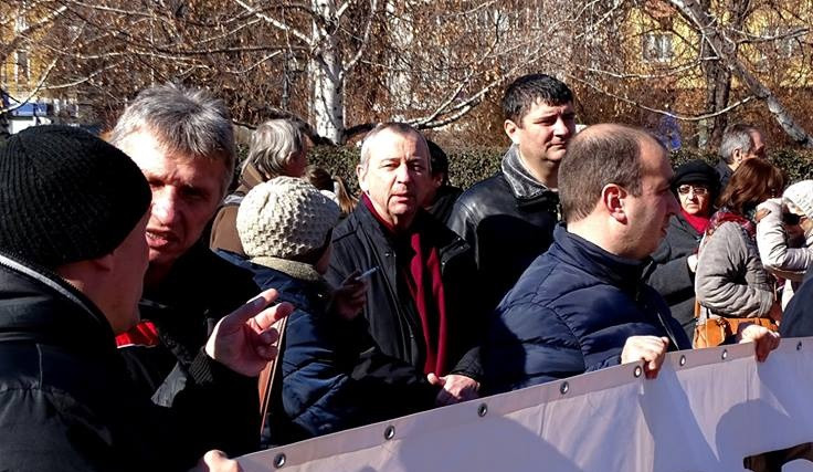 Крум Зарков поведе демонстрациите против Луковмарш