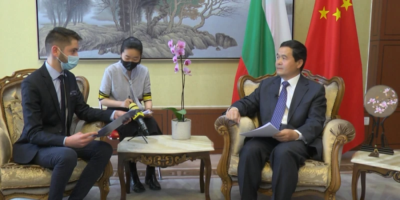 ВОЙНАТА СРЕЩУ НЕВИДИМИЯ ВРАГ: КАК КИТАЙ ПОБЕДИ КОРОНАВИРУСА (ВИДЕО)