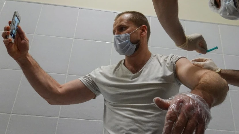 Започна ваксинирането в големите търговски центрове в София