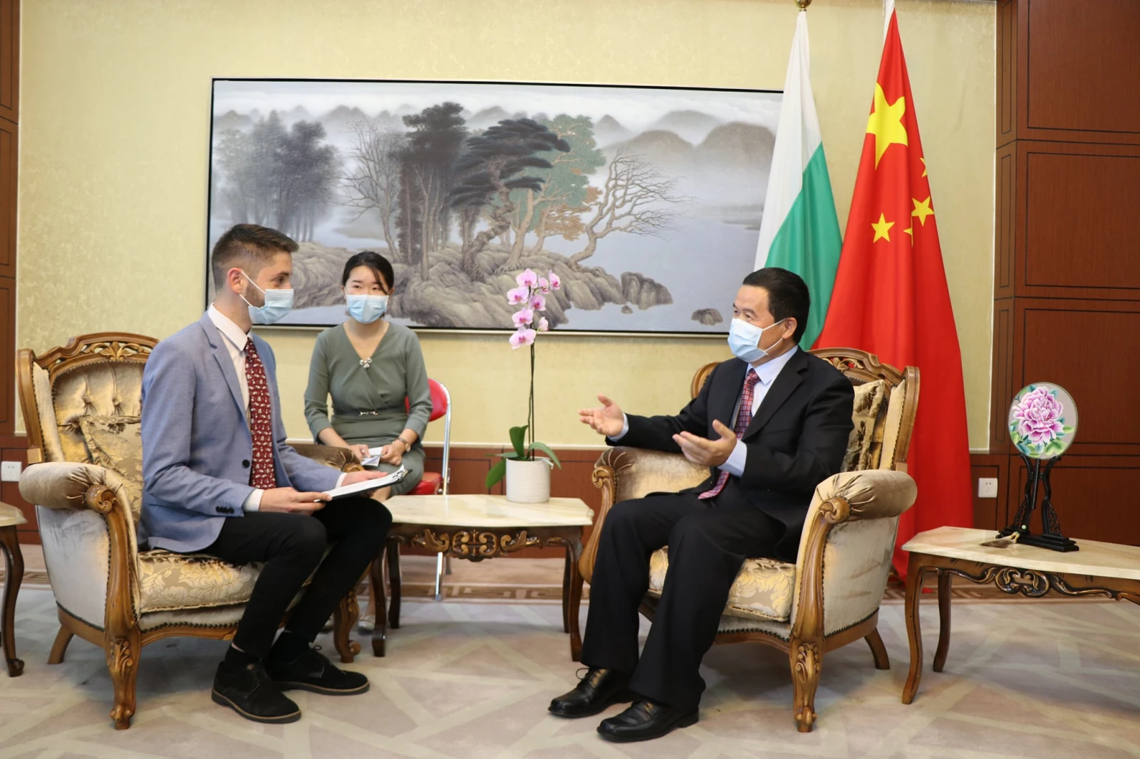 100 г .от основаването на Китайската комунистическа партия: Говори Н. Пр. Дун Сяодзюн