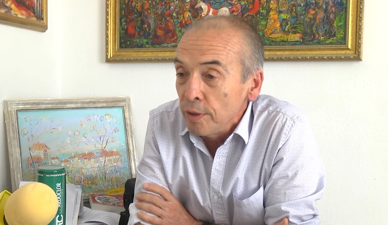 Мангъров пред Евроком: Ваксиниран беше 20 дни на кислородно дишане в Инфекциозна болница