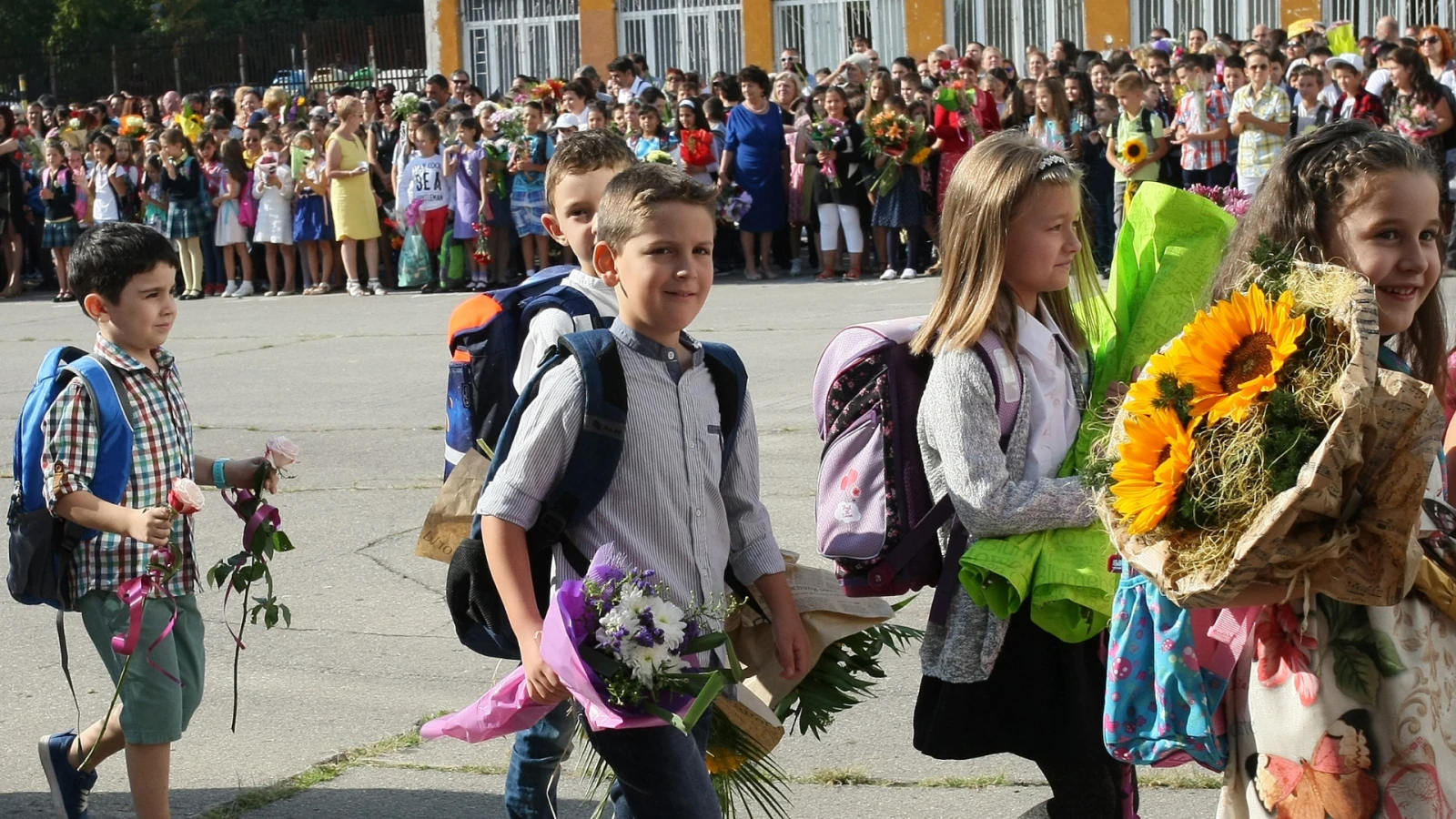 Първият учебен ден в условията на коронавирус