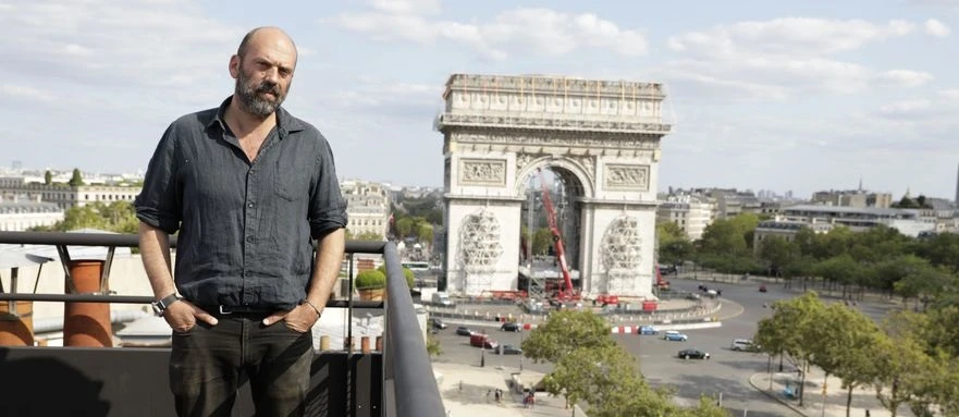 Разопаковат Триумфалната арка, наследниците на Кристо вече мислят за нов проект