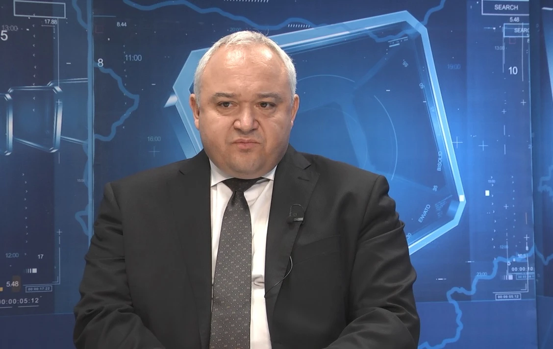 Демерджиев: Обществото не получи отговор как бащата на Иван Гешев  е придобил дялове от „Жоси“