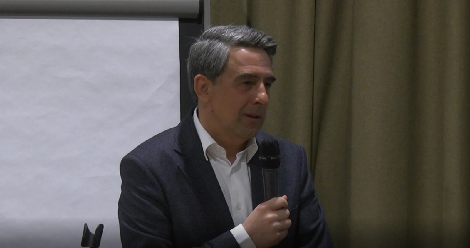 Плевнелиев: Аз се противопоставях на политиката на Путин, защото исках да гледам децата си (ВИДЕО)