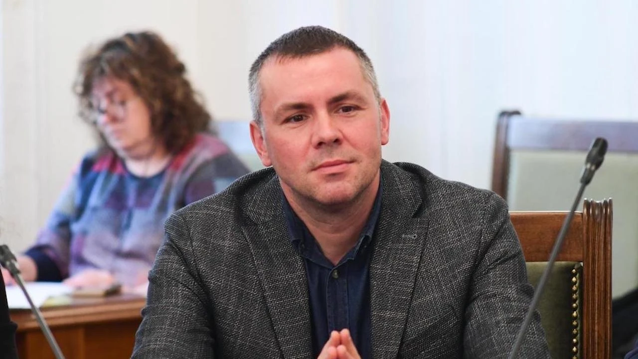 Ицо Хазарта за предлаганата квота за българска музика: Спасителен пояс за некадърници (ВИДЕО)