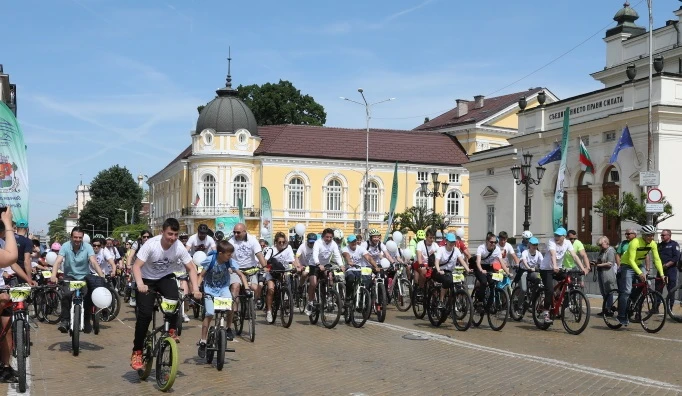 Над 3000 се включиха във велошествието „София кара колело“ (ВИДЕО)