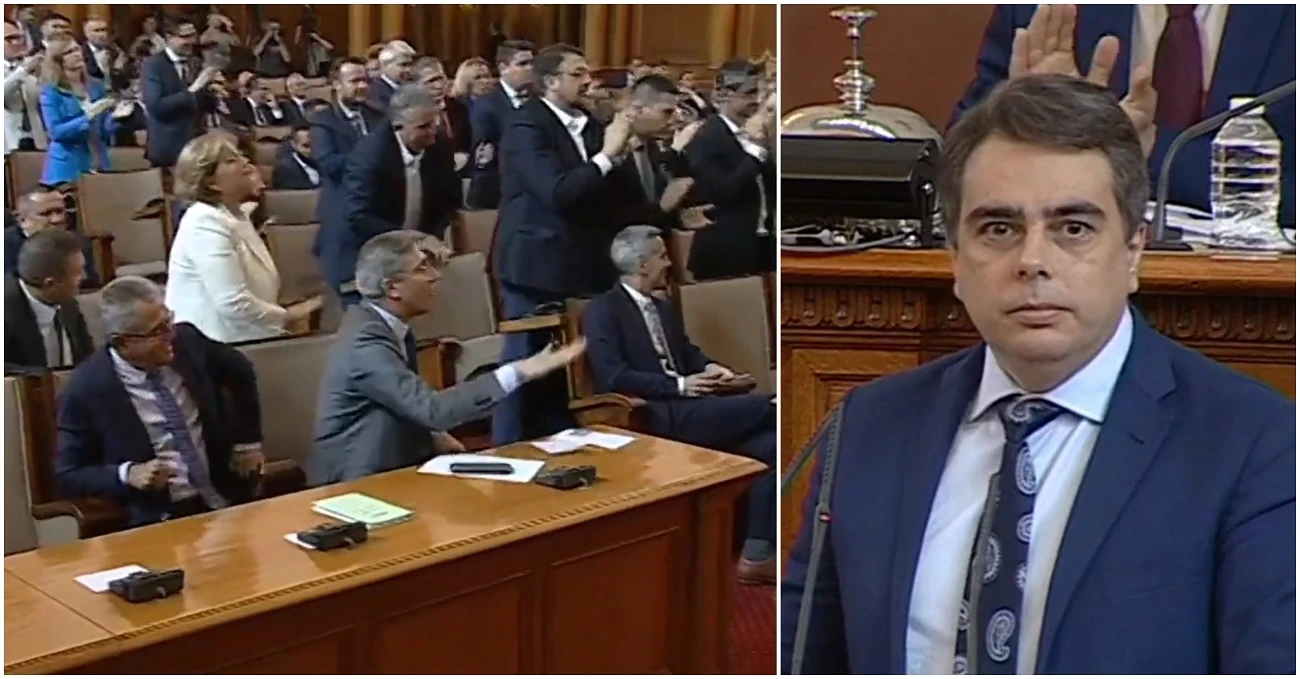 ЕМОЦИИ В ПАРЛАМЕНТА: Асен Василев се ядоса: В криза са тези с кюлчетата (ВИДЕО)