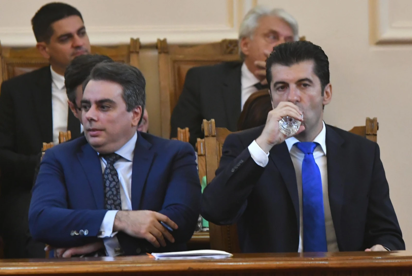 „РЕШАВАЩИ ДНИ“: Кирил Петков съобщи, че програмата на кабинета „Василев“ е готова (ВИДЕО)