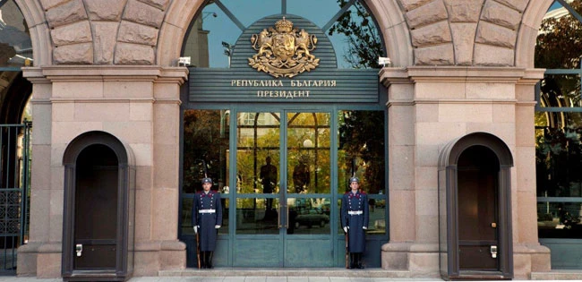 Консултации при президента: Какво се случи и на кого ще бъде връчен третият мандат? (ВИДЕО)