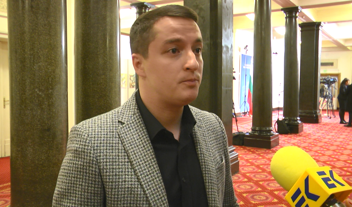 ЕКСКЛУЗИВНО ЗА „ЕВРОКОМ“: Явор Божанков проговори за различията с БСП (ВИДЕО)