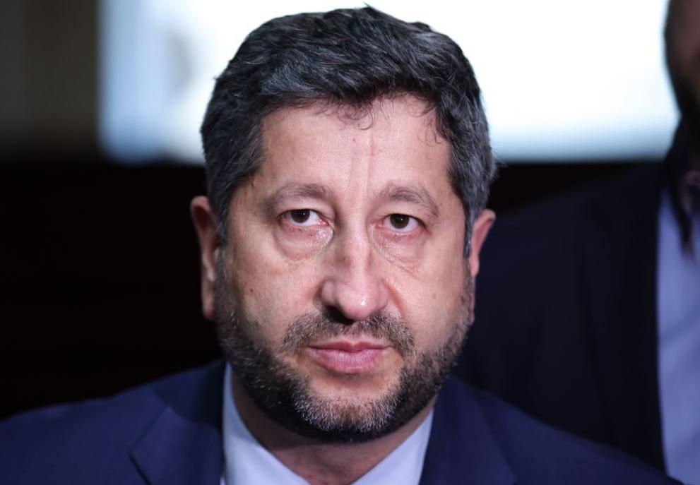 Христо Иванов: Отговорността ще е на Борисов, ако Пловдивският панаир ...