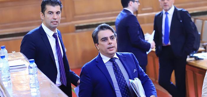 ИЗВЪНРЕДНО: Депутатите отхвърлиха декларацията на Продължаваме промяната