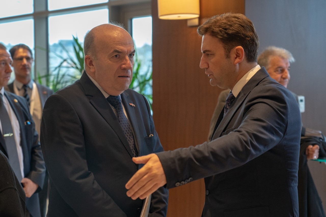 СЛЕД ПОБОЯ: България настоява за солидарност от ЕС за случая с Християн Пендиков