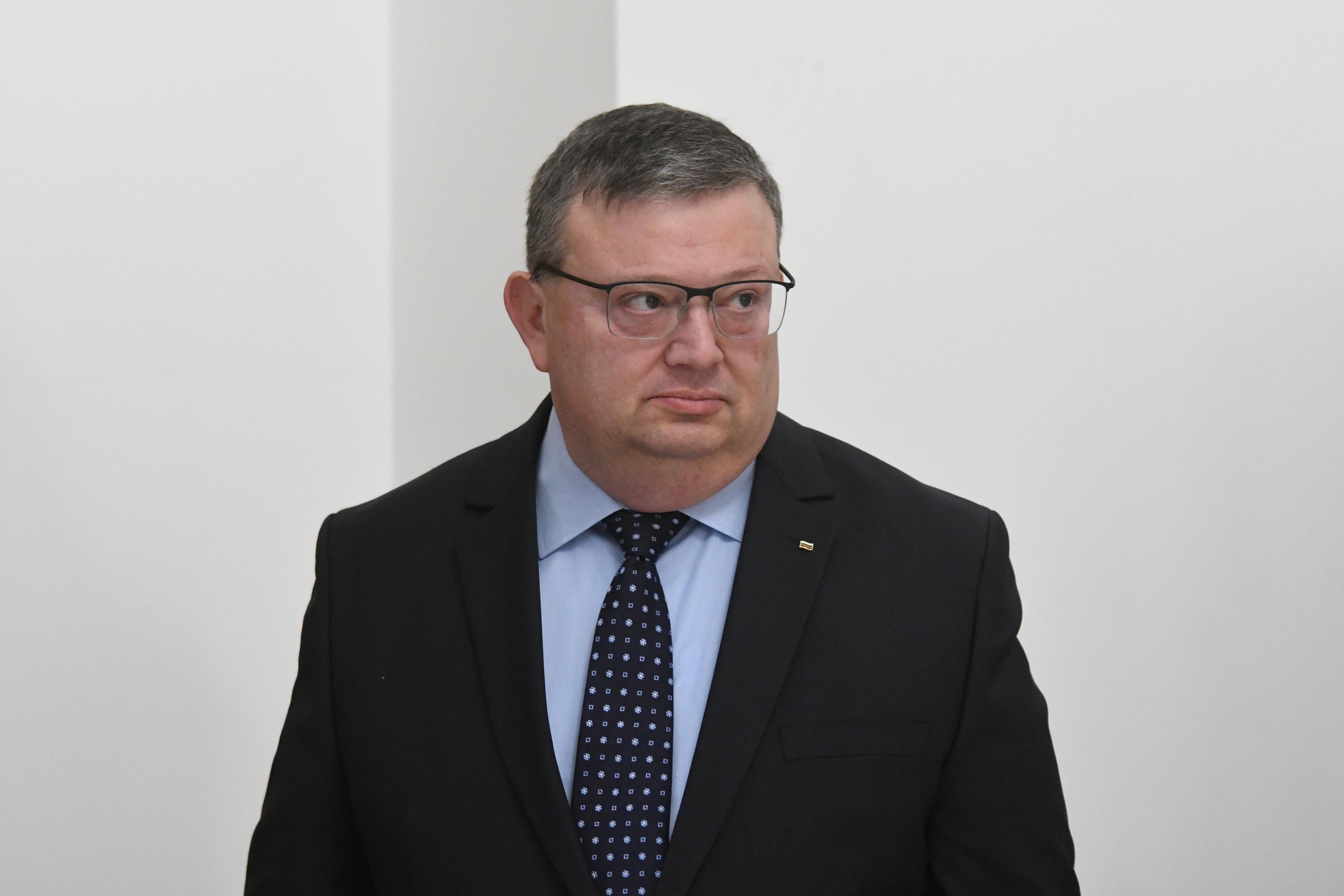 Цацаров вдигнал високо кръвно след изказване на Кирил Петков, твърди негов приятел