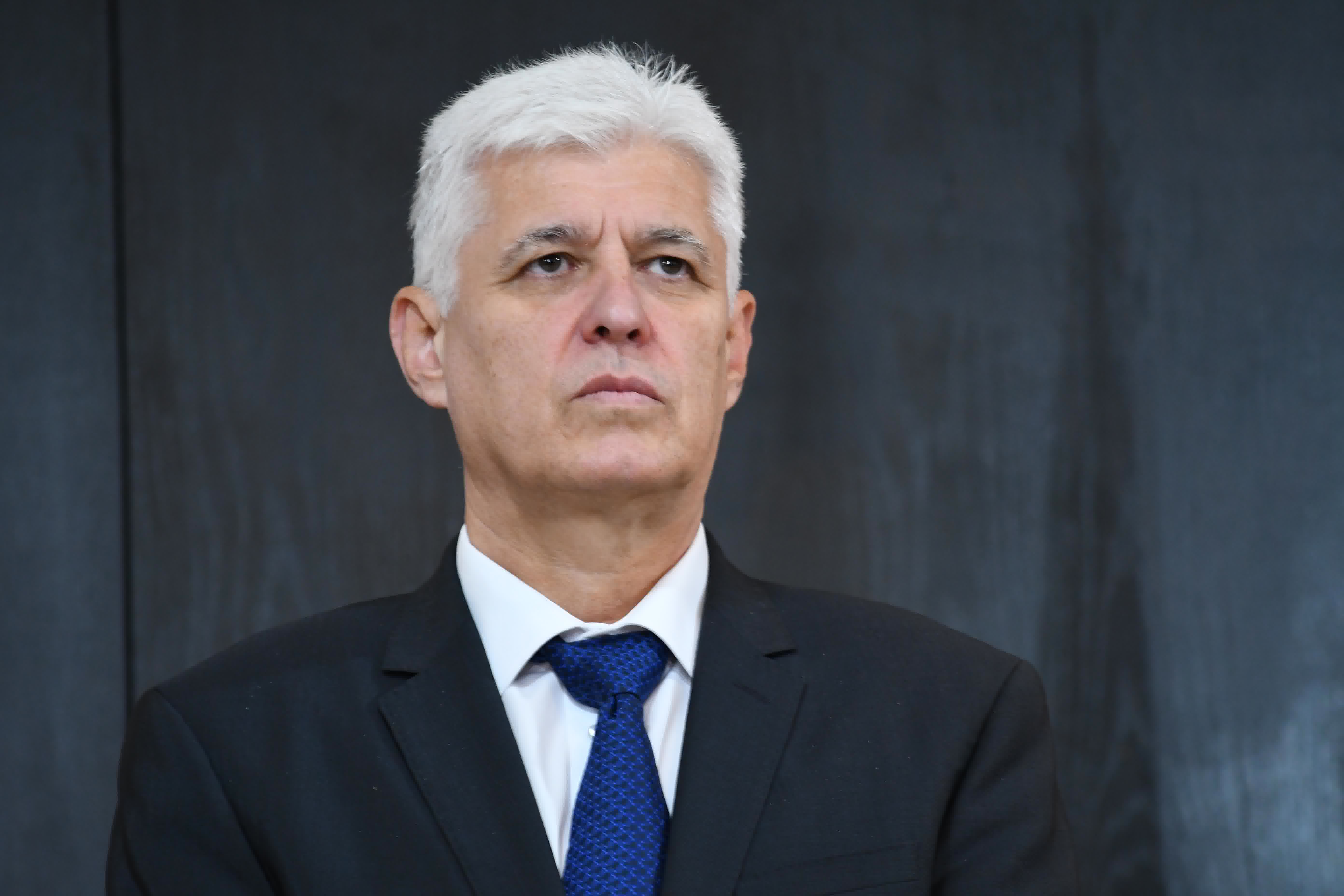 Стоянов: Борел е поискал от България да изпрати военна помощ за Украйна