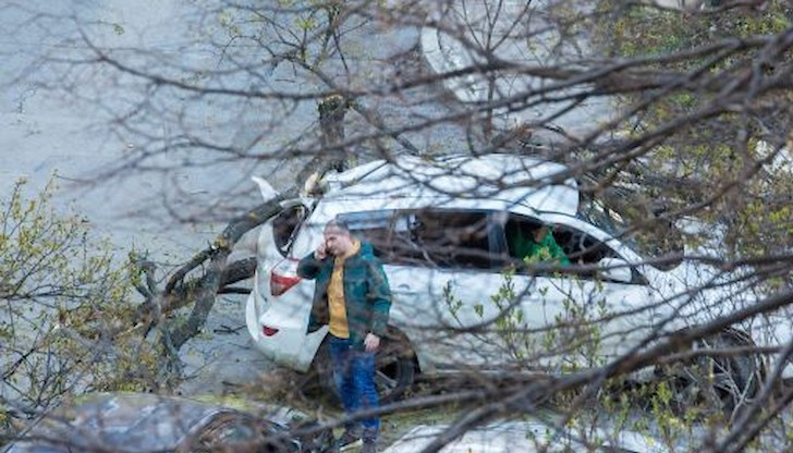 Бащата на детето от премазания от дърво автомобил пред „Евроком“: Пищеше от ужас