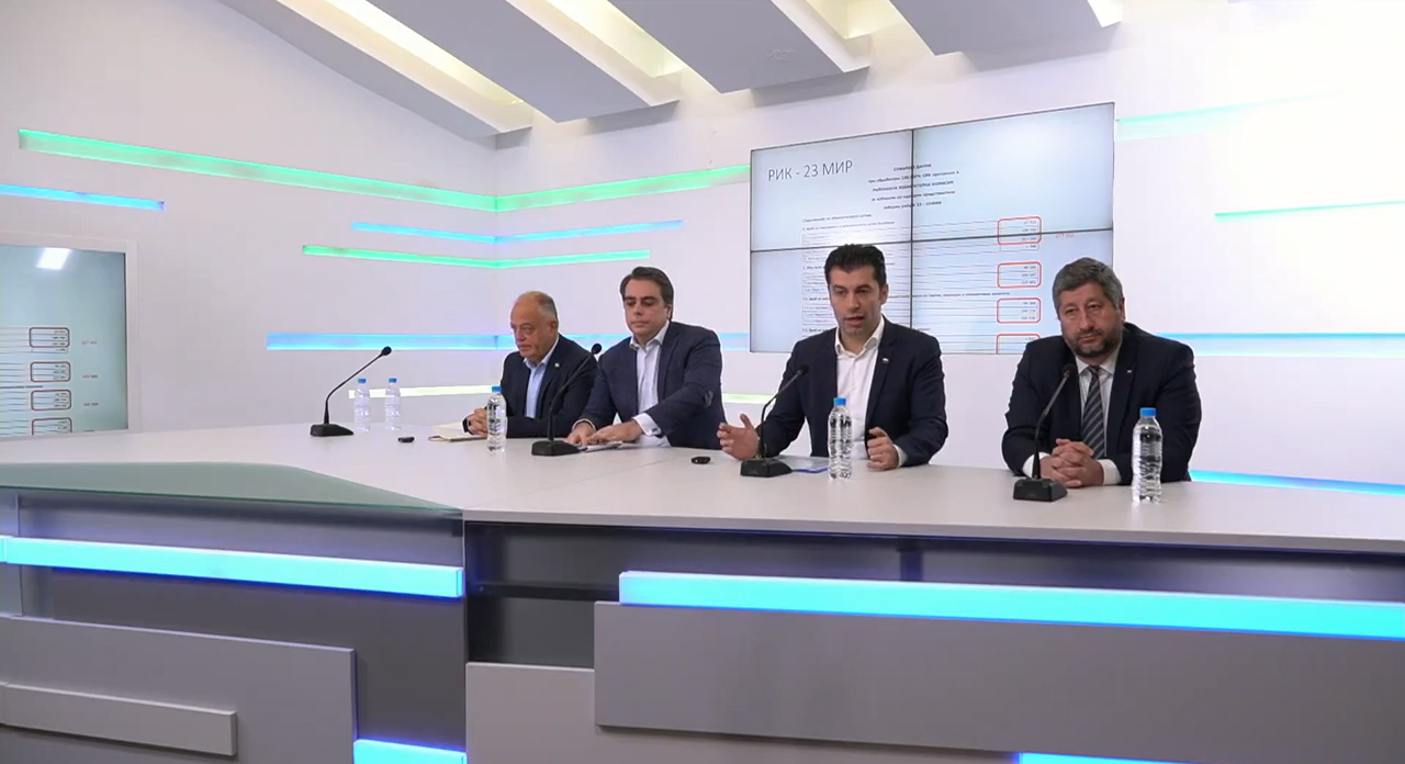 Василев: Всички партии в коалицията няма да подкрепят кабинет с мандат или участие на ГЕРБ