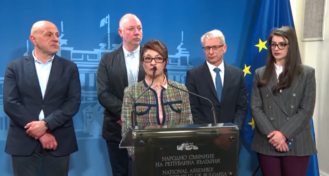 Атанасова: Усилията ни ще бъдат насочени към голямата цел – конституционно мнозинство