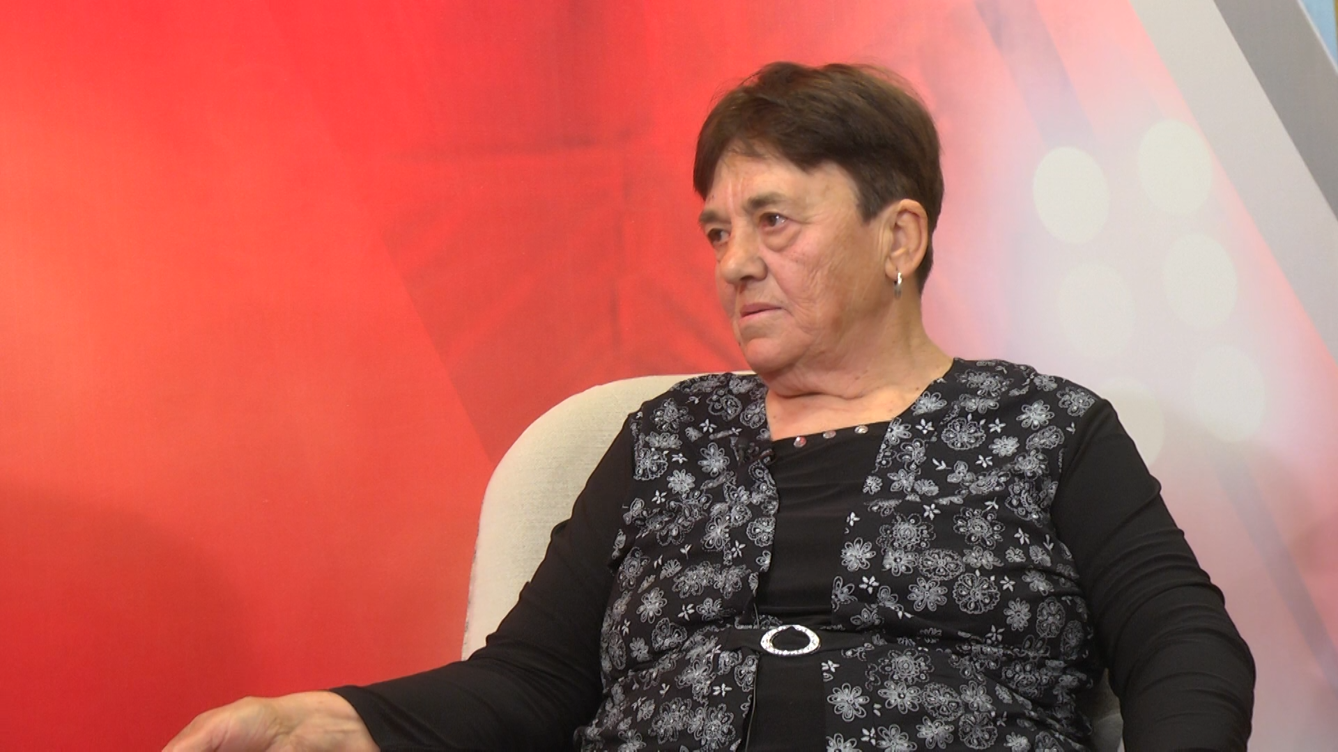 Незаконно събаряне на постройка в Ихтиман