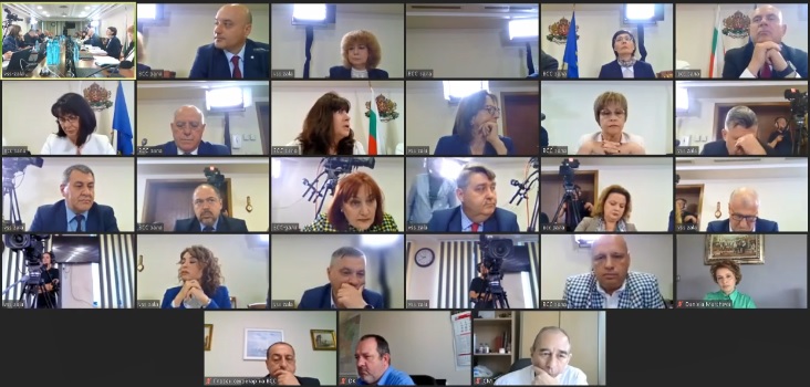 ОТСТРАНЯВАНЕТО НА ГЕШЕВ: Точка 1 в дневния ред на ВСС