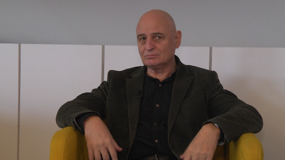 Проф. Радулов за осветяването на служители на ДАР чрез ваучери за храна: Компрометира се разузнаването