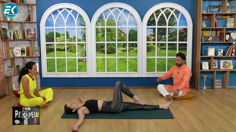Практика по йога при дискови хернии и за здрав гръбнак – участник Лилия Минкова, преподавател Сандип Кумар- 06.07.2024, Рефреш, част 2